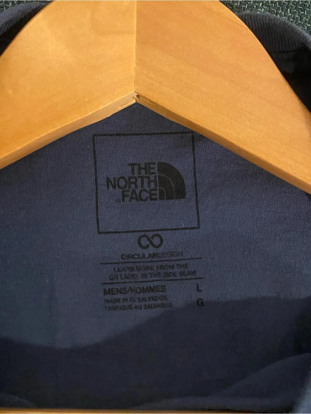 The North Face Men's Short Sleeve Logo Tee in Navy Blue